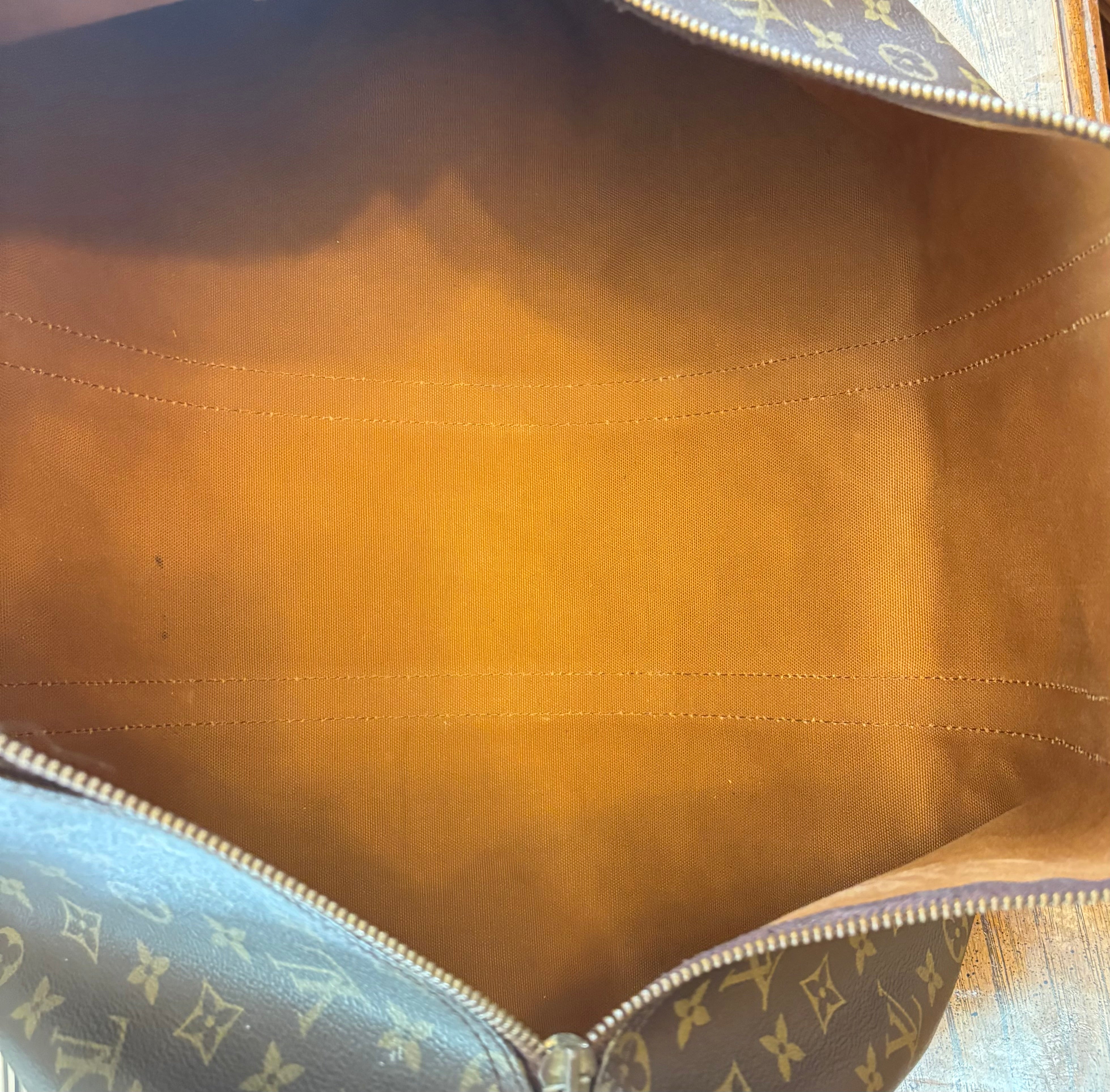 Louis Vuitton Monogram Keepall 45 (21” Wide) 100% authentic, Vintage