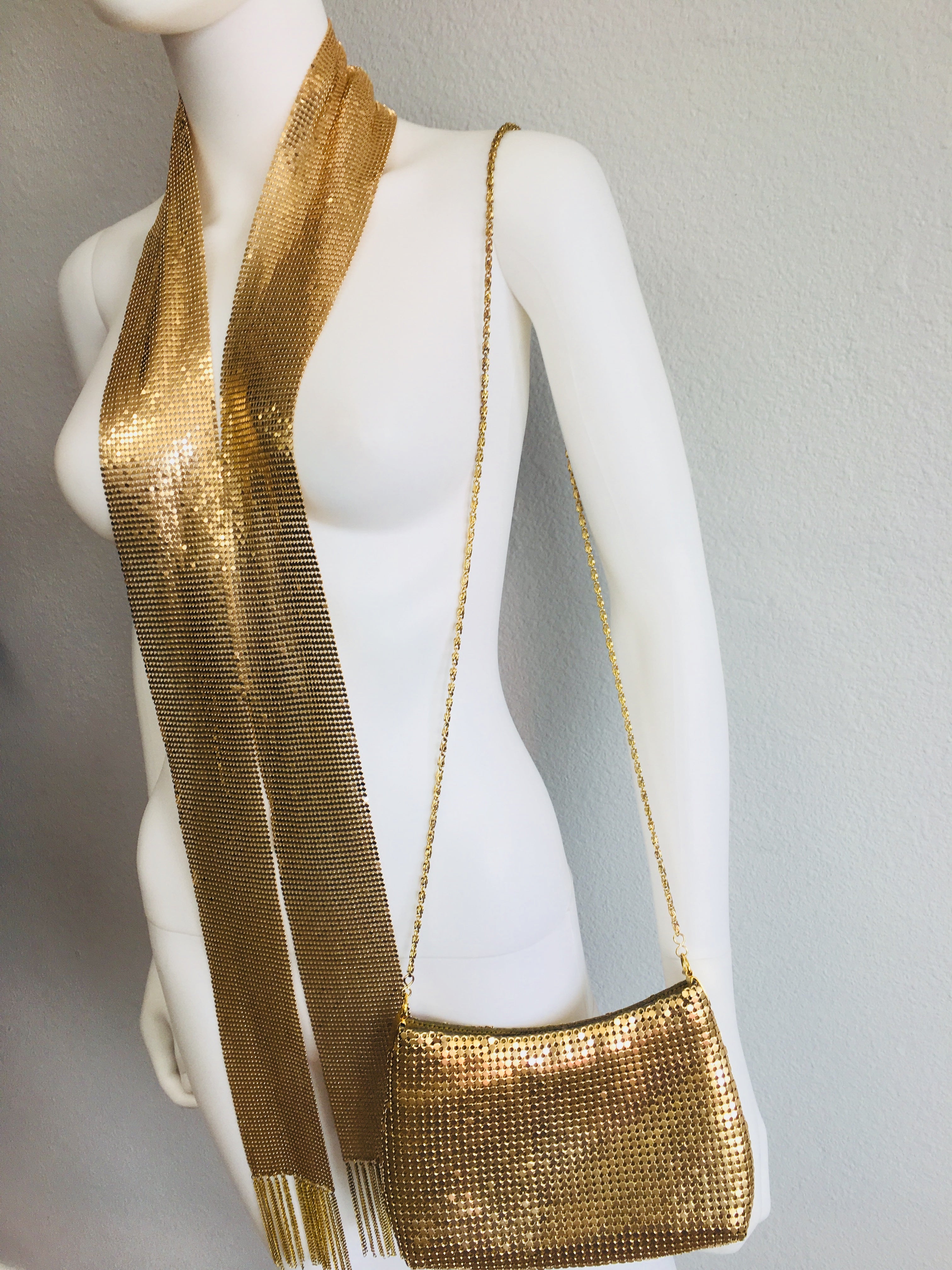two piece set gold scarf and purse - Vanity's Vault