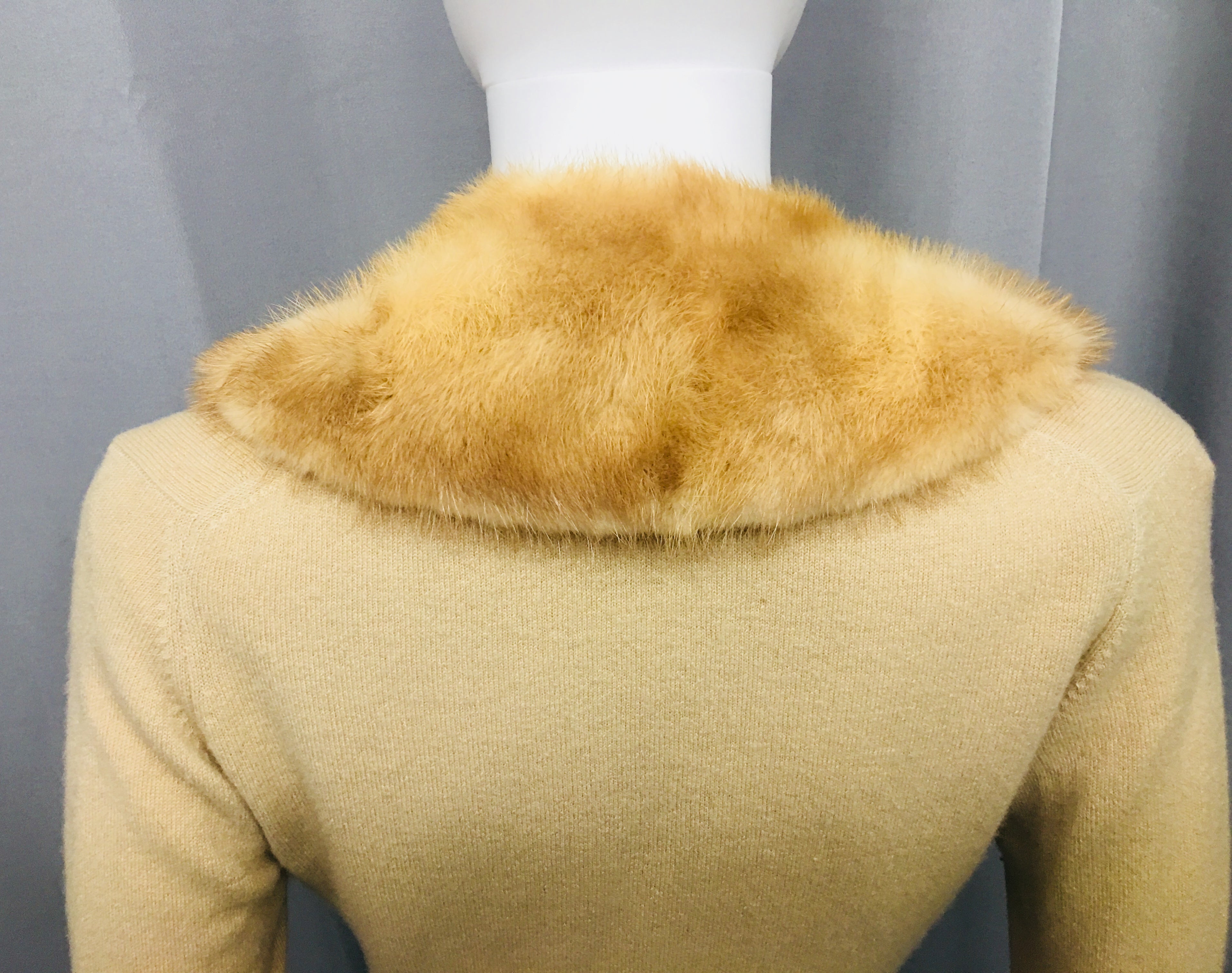 Fur Collar Sweater - Vanity's Vault