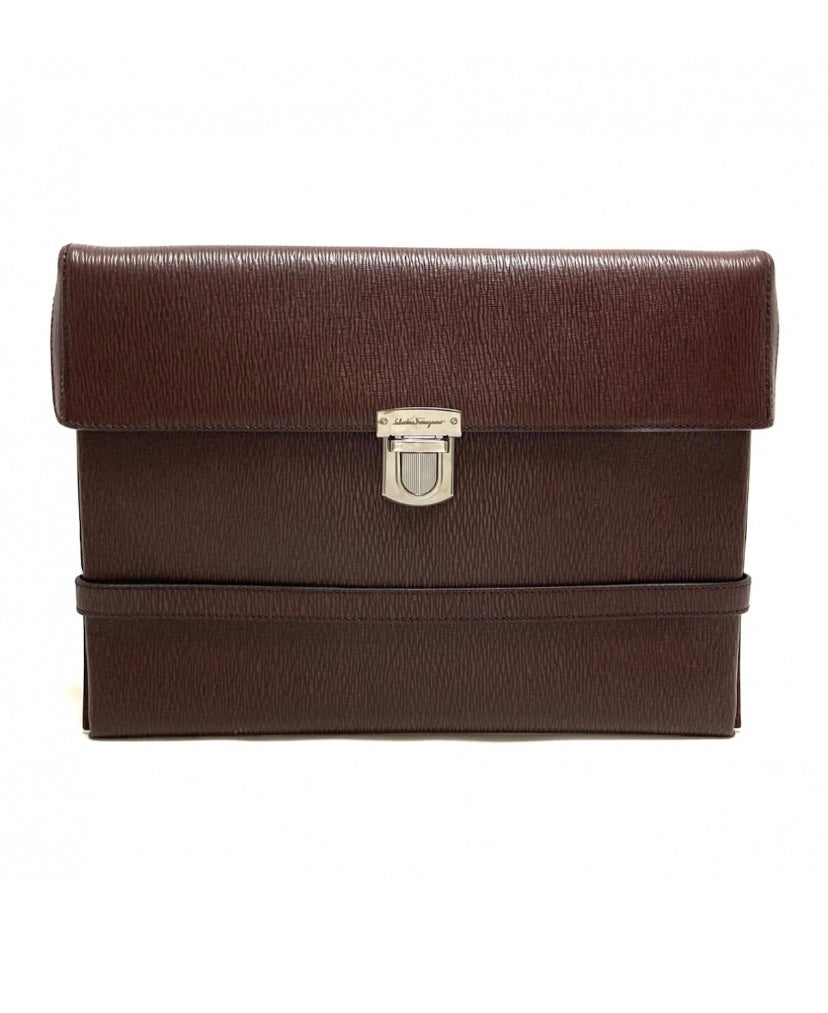 Salvatore Ferragamo Red leather clutch wallet – 239Consign LLC